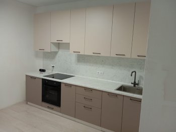 Кухонный гарнитур высокий Латте 3000 мм, Стол. 38 мм в Серове - serov.mebel-e96.ru